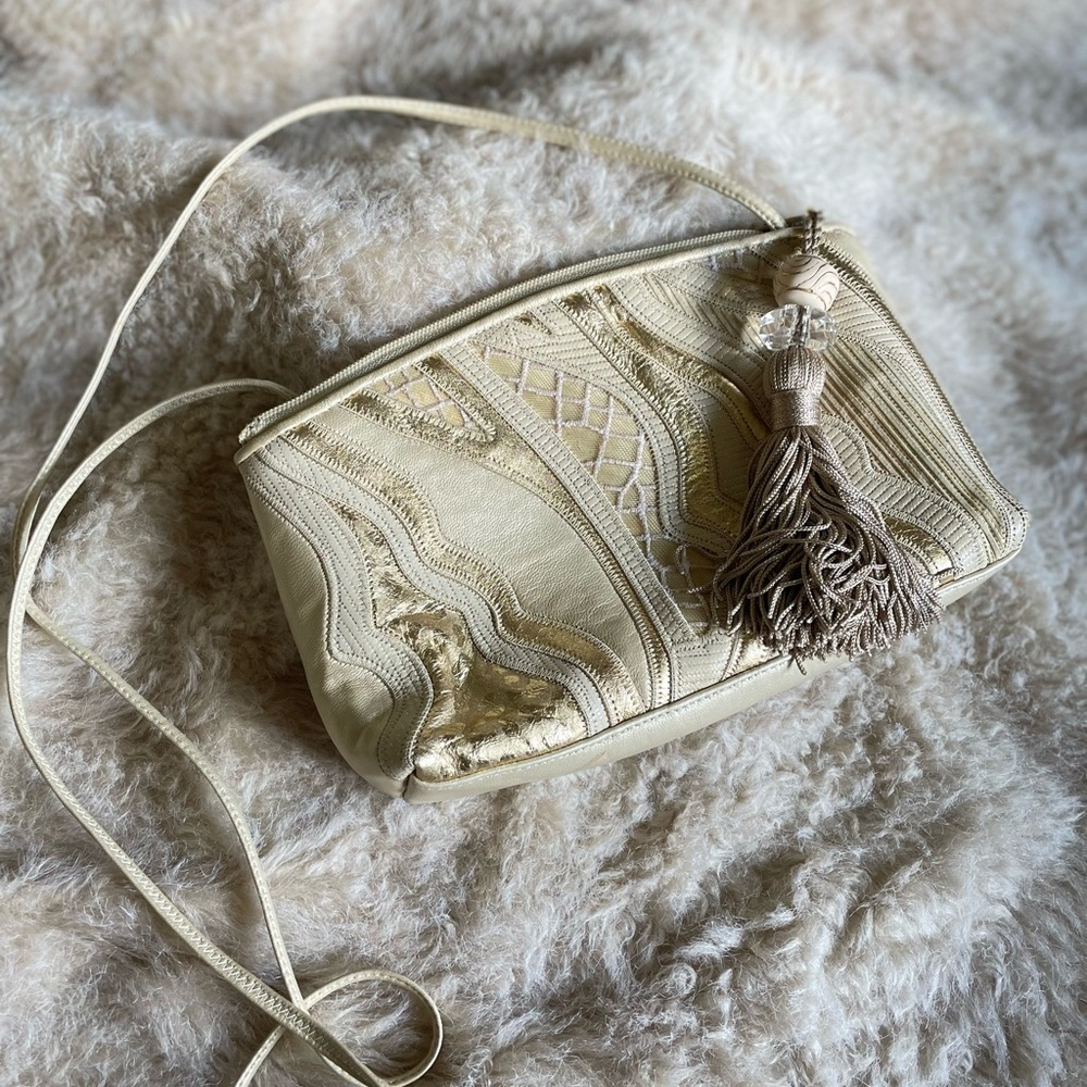 Sharif - vintage purse - cream - metallic - crossbody - gold - leather